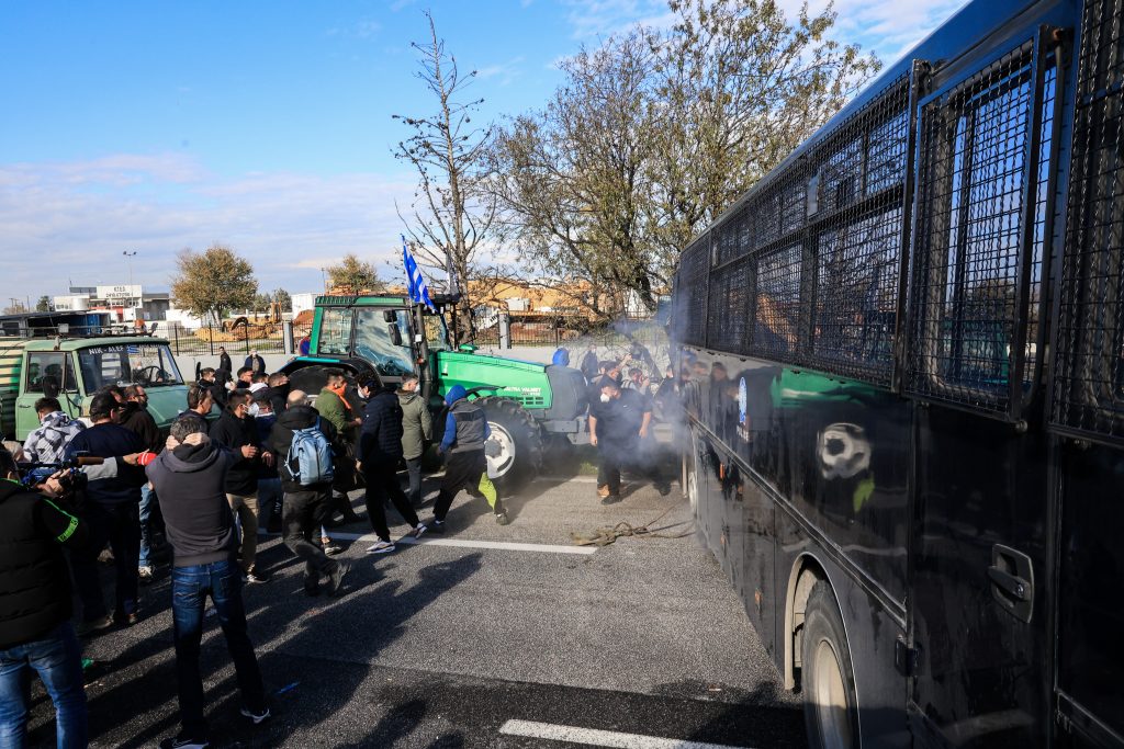 Στήριξη του αγώνα των