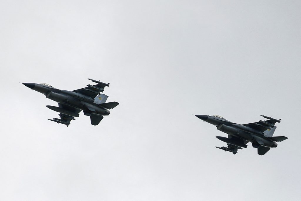 ReArm Europe: Η απάντηση της ΕΕ με