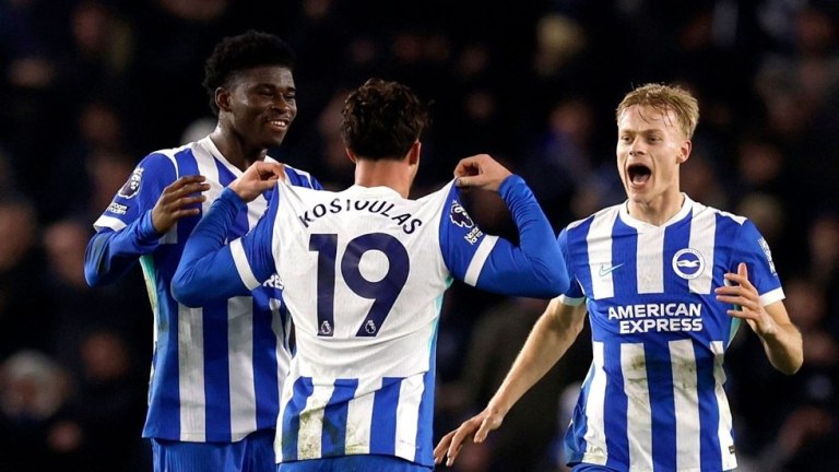 Αποθέωσε τον Κωστούλα ο