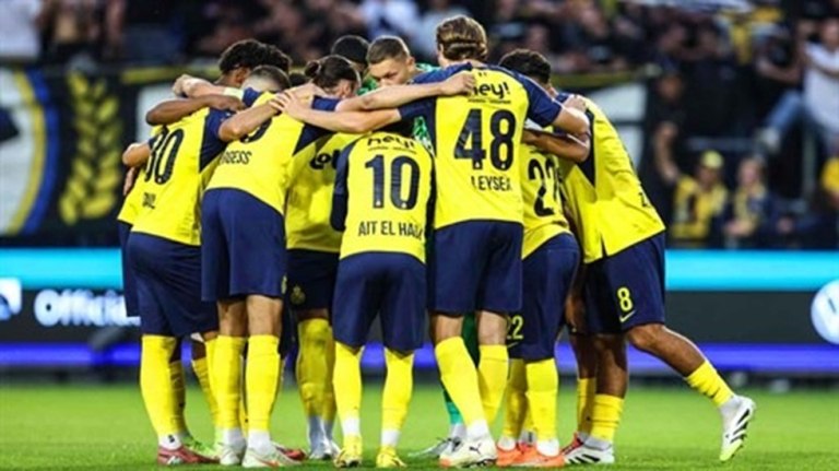 LIVE: Αϊντχόφεν Ουνιόν