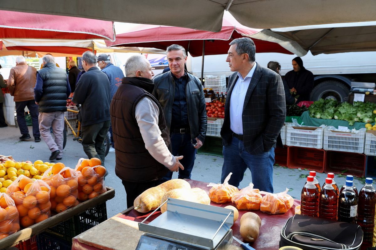 Αυτοψία Κουρέτα σε λαϊκή