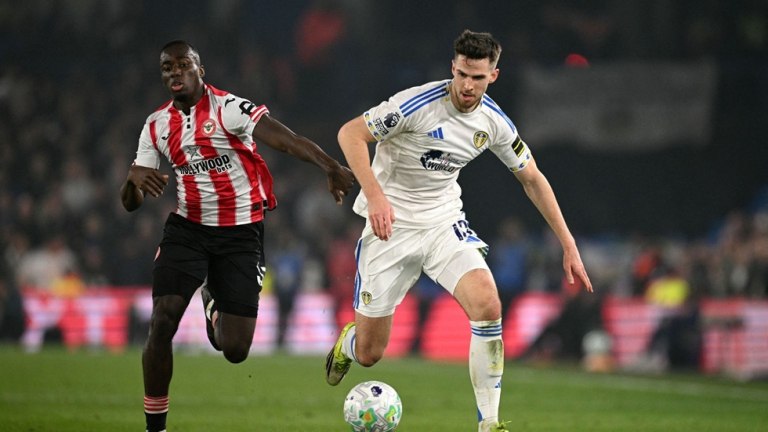 Σαρωτική η Έβερτον με Τσέλσι (3-0), βαθμός ανάσα για τη Λιντς με Μπρέντφορντ (0-0)