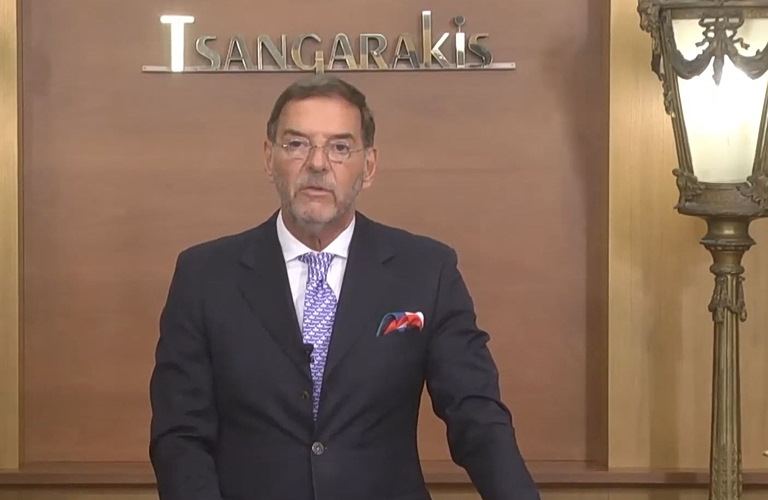 Επέστρεψε στις διαδικτυακές δημοπρασίες ο Γιώργος Τσαγκαράκης  Τι είπε για το Ευαγγέλιο κειμήλιο