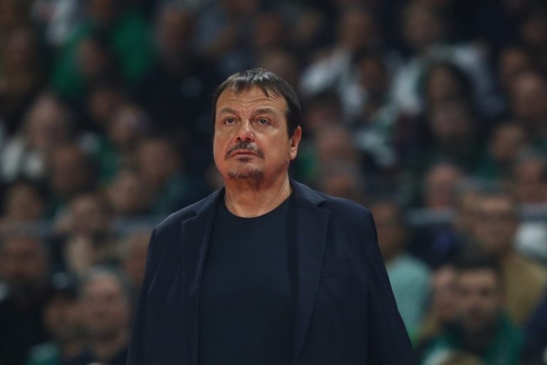 Η ομιλία του Αταμάν στα αποδυτήρια και το μήνυμα για τον Ολυμπιακό