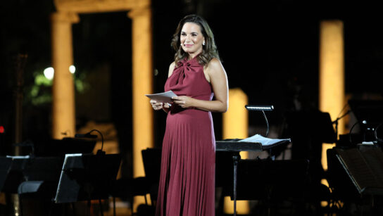 Όλγα Κεφαλογιάννη: Με κομψή