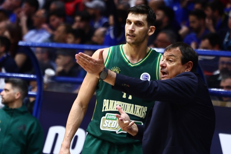 Αταμάν: Είμαστε στη χειρότερη κατάστασή μας (vid)