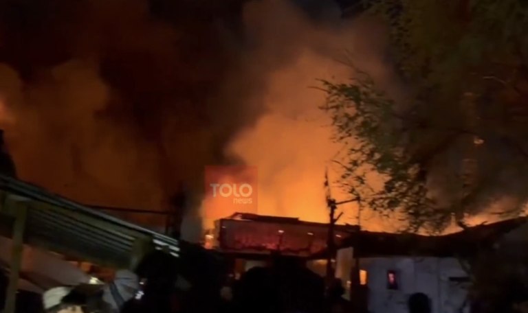 Αφγανιστάν: Εκατοντάδες