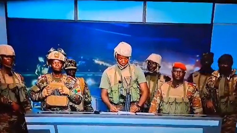 Δεκατέσσερις συλλήψεις για