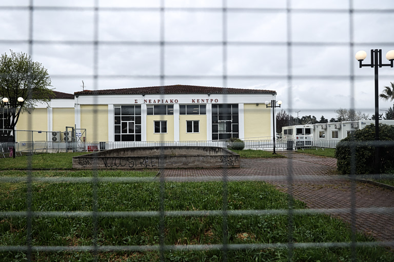 Δικηγόροι για δίκη Τεμπών: Συγκεκριμένη δικηγόρος κινήθηκε εκτός δεοντολογίας