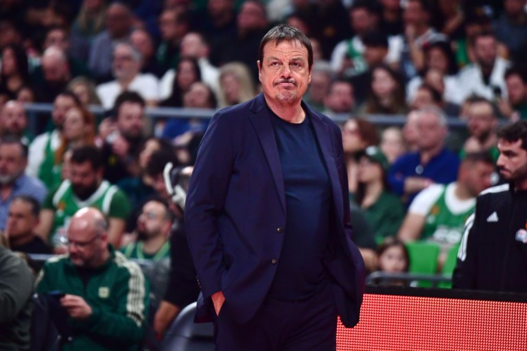 Αταμάν: Εκτός ομάδας ο Χολμς  Είναι θέμα του συλλόγου πλέον