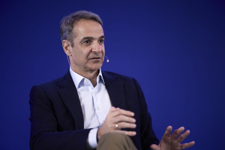 Στη Λάρισα ο Πρωθυπουργός   Συμμετοχή σε πάνελ με πολίτες στο πλαίσιο του προσυνεδρίου της Νέας Δημοκρατίας