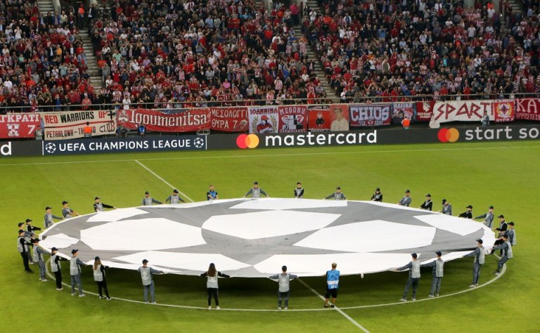 Σεντόνι ξανά στο