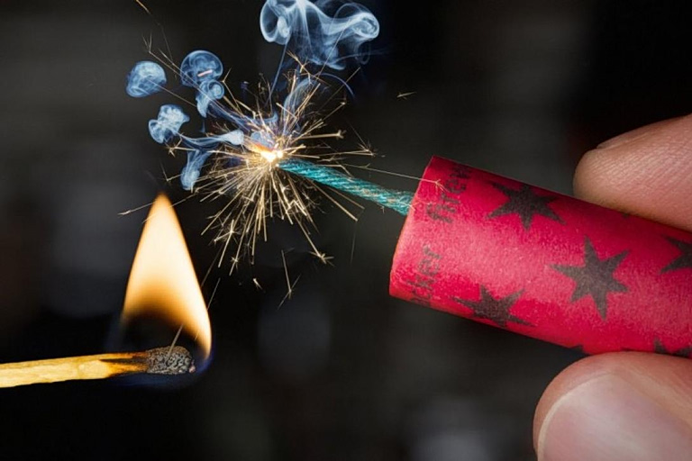 Πάσχα: 100 συλλήψεις για