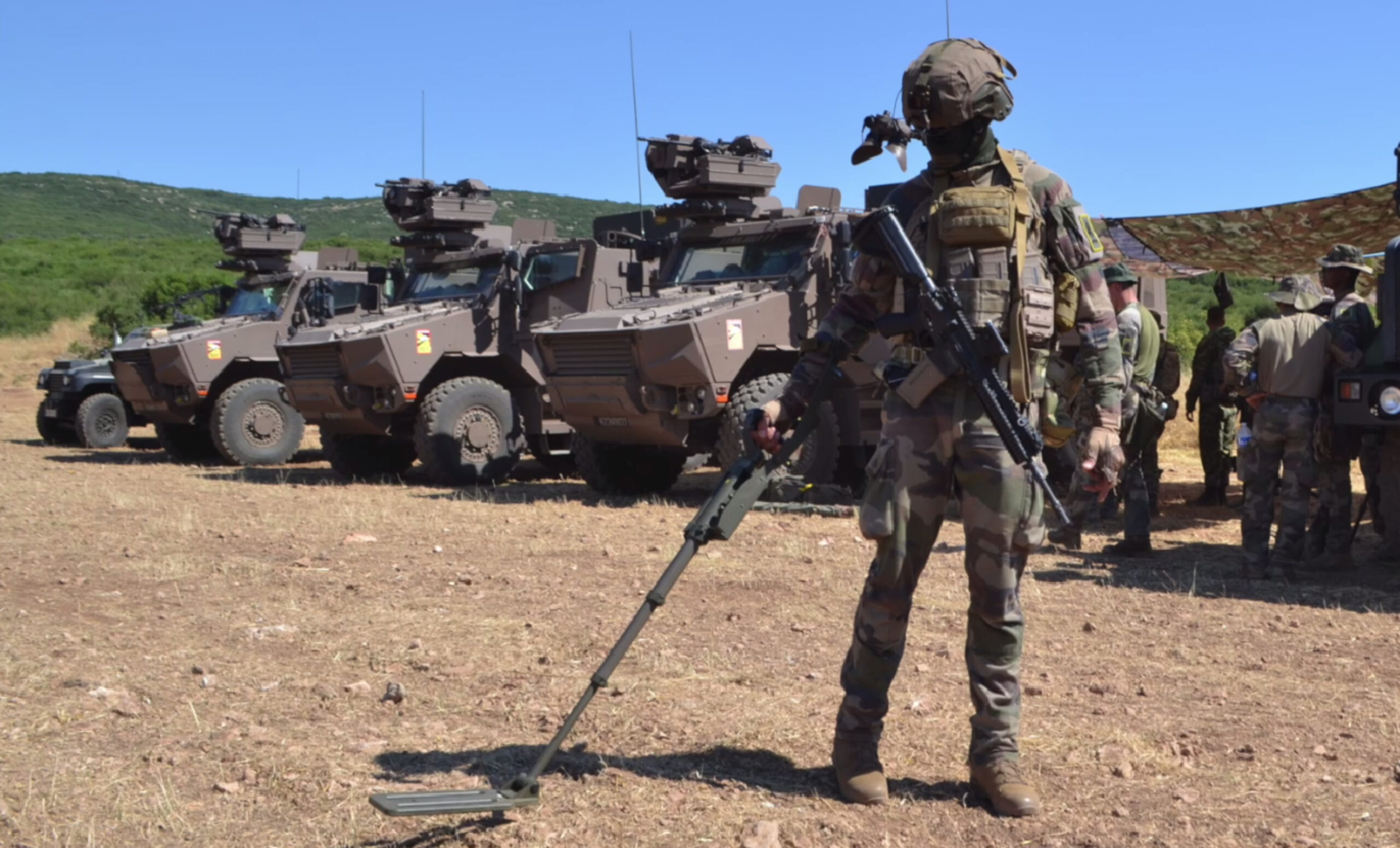 Ερώτηση βουλευτών ΚΚΕ για το επίδομα επικινδυνότητας στρατιωτικών