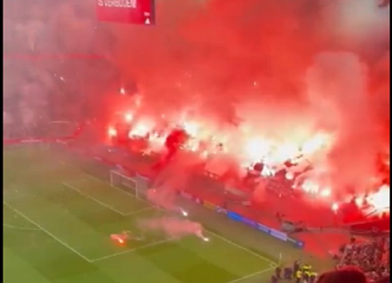 Άγιαξ: Κλείνει τις θύρες