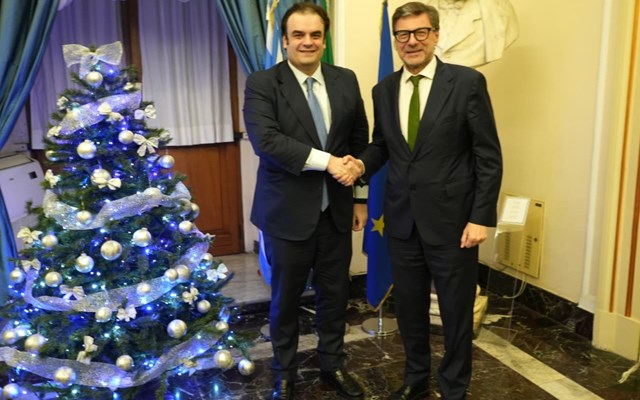 Συνάντηση Κ. Πιερρακάκη στη