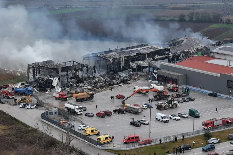 Βιολάντα: Εκτεταμένη