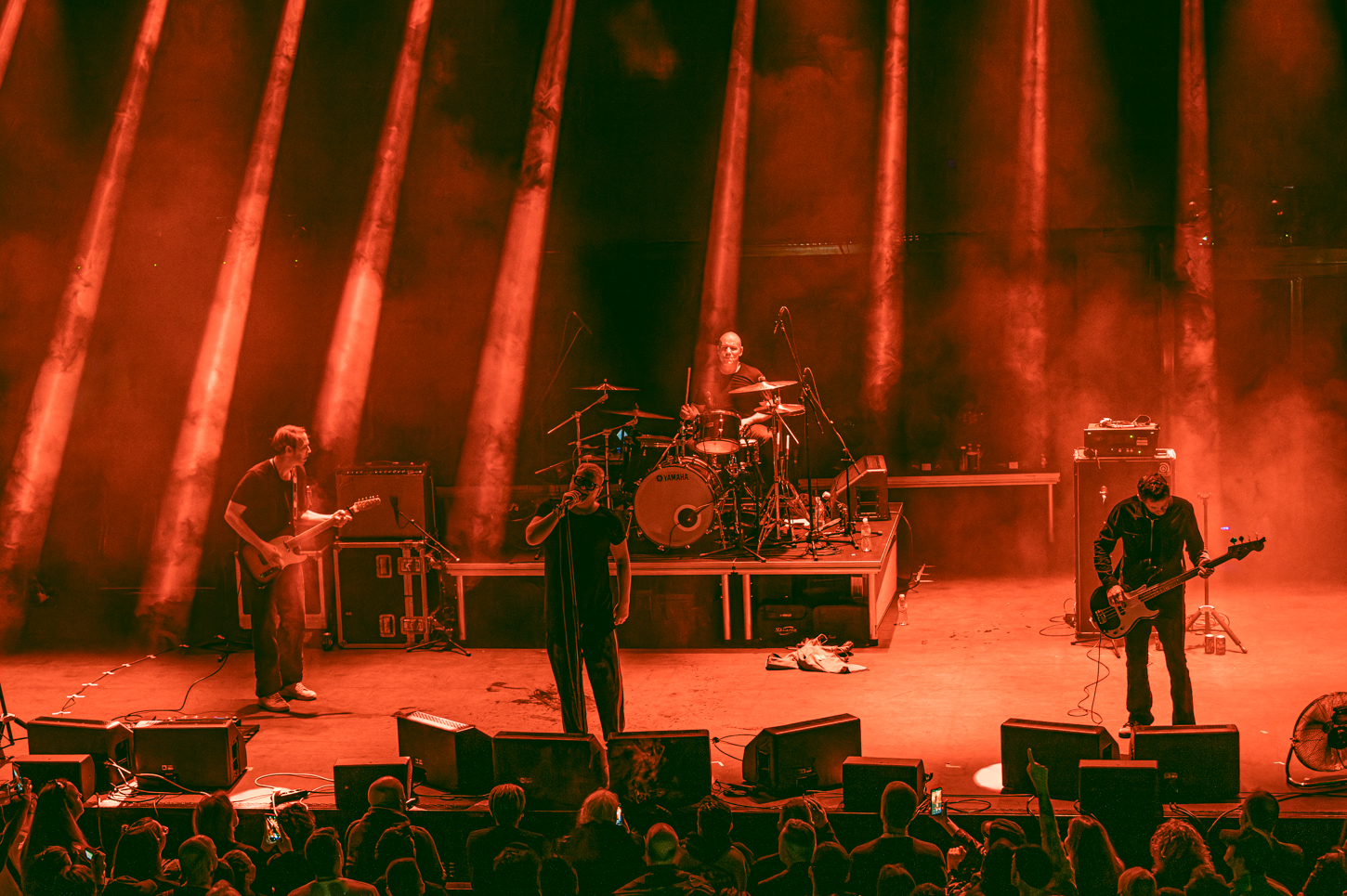 Ο James Mudriczki των Puressence στο