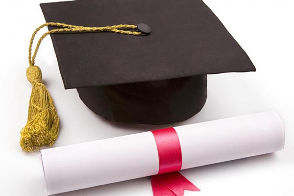 ΑΑΔΕ: Πρόστιμα και συλλήψεις σε εκπαιδευτήρια  Εξαπατούσαν πελάτες με μαϊμού πτυχία