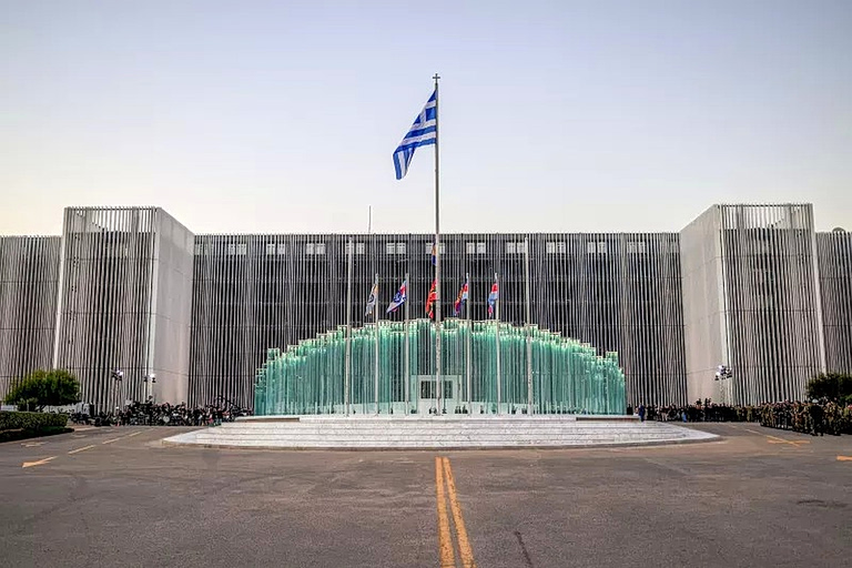 Ρώσοι χάκερ παραβίασαν