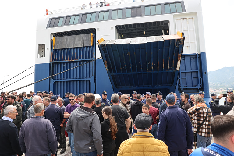 Μυτιλήνη: Δεν υποχωρούν οι κτηνοτρόφοι  Νέο συλλαλητήριο την Πέμπτη  Τι ζητούν