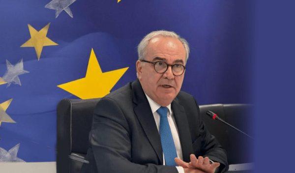 Παπαθανάσης: 10 εκατ. για