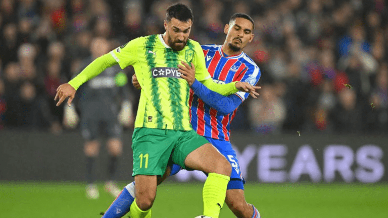 LIVE: ΑΕΚ Λάρνακας  Κρίσταλ Πάλας