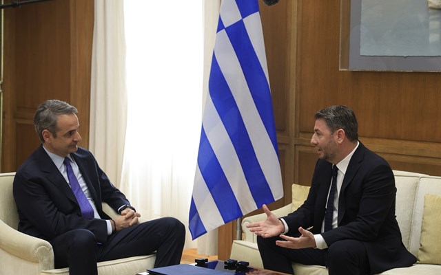 Συνάντηση Κ. Μητσοτάκη - Ν. Ανδρουλάκη για τις εξελίξεις στη Μέση Ανατολή "σε πολύ καλό κλίμα"