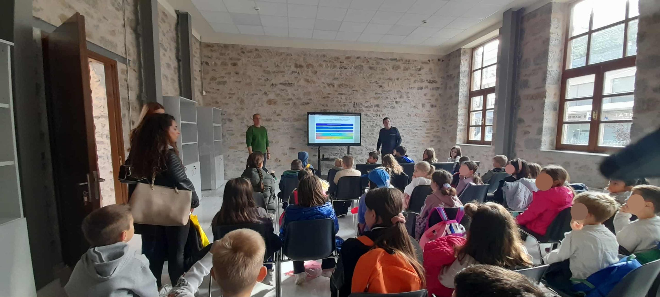 Επίσκεψη του 10ου δημοτικού