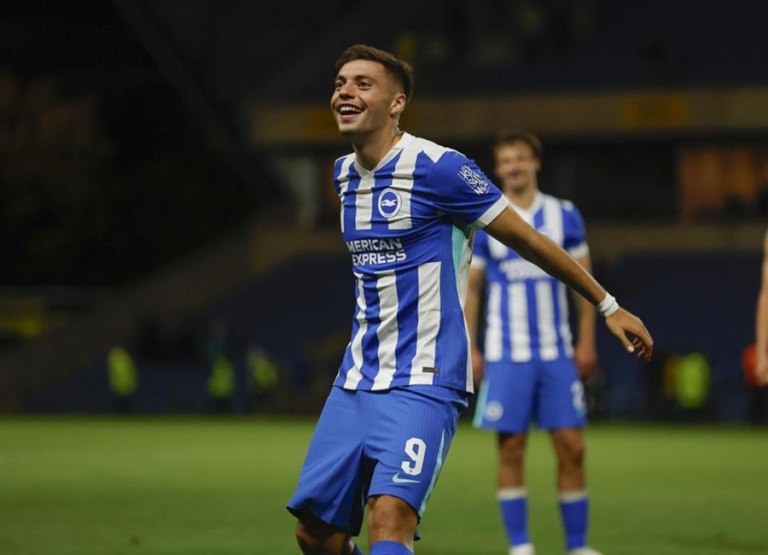 Ντεμπούτο για τον Τζίμα