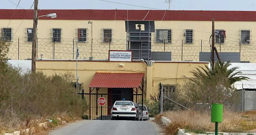 Έφοδος του Οργανωμένου Εγκλήματος στις φυλακές Αλικαρνασσού  Τι βρήκαν οι αρχές