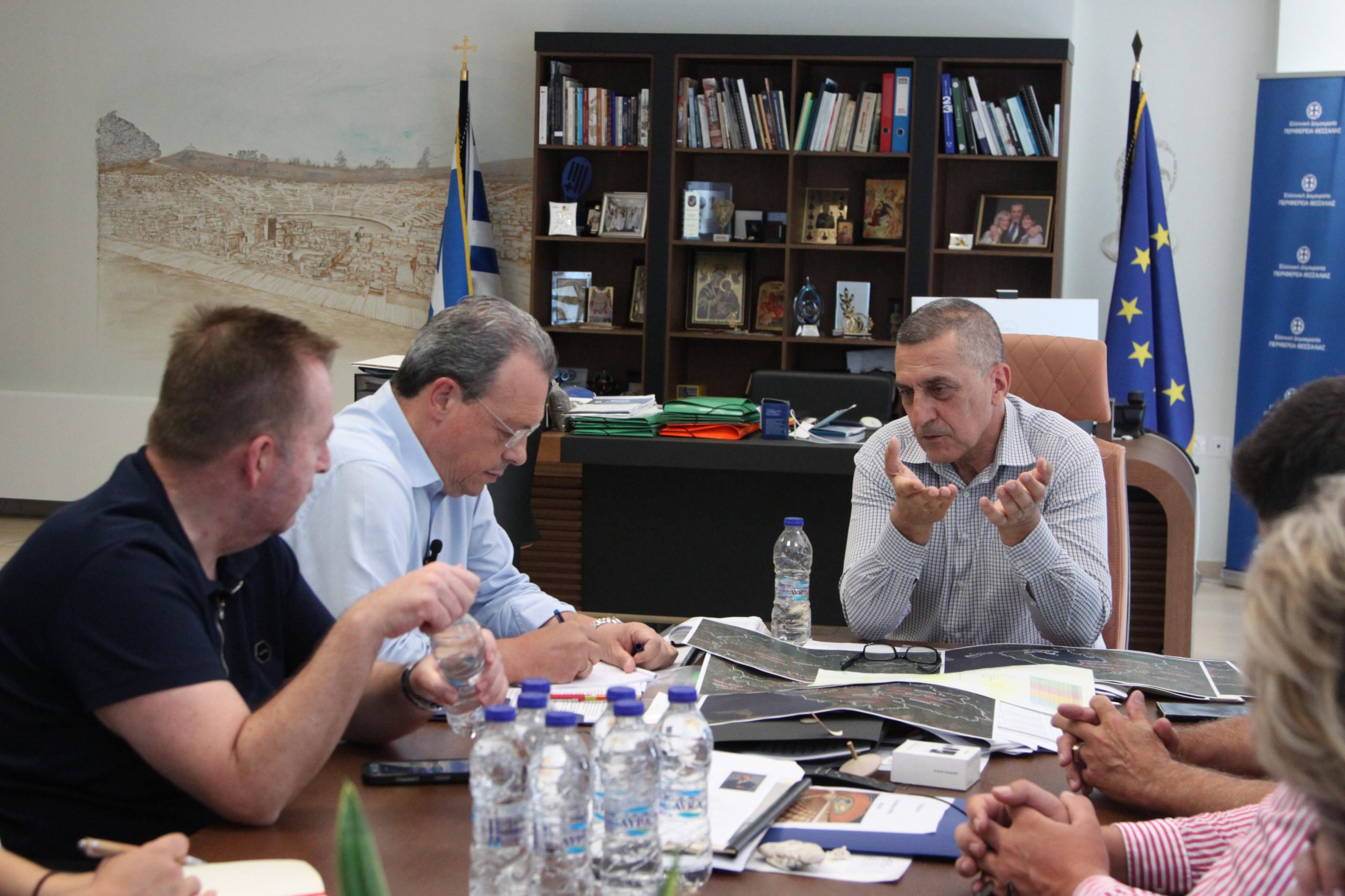 Σ. Φάμελλος από Περιφέρεια