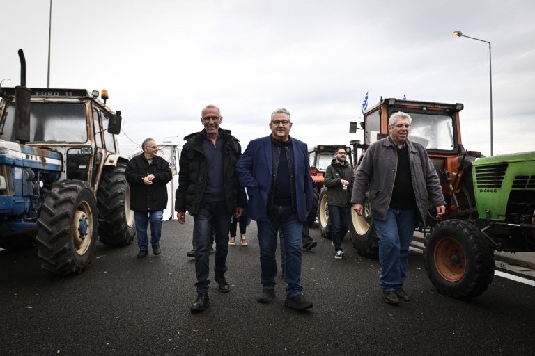 Στο μπλόκο στον Ε-65 στην