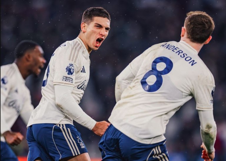 LIVE: Μπράιτον  Νότιγχαμ Φόρεστ