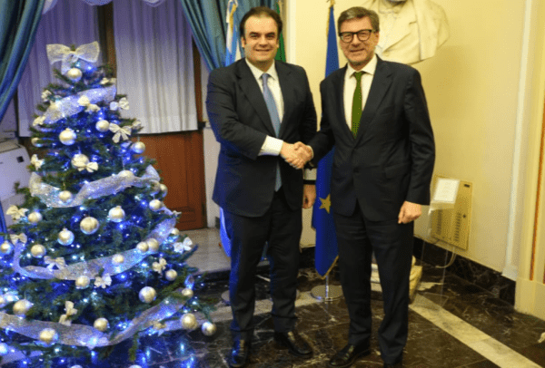 Συνάντηση Πιερρακάκη