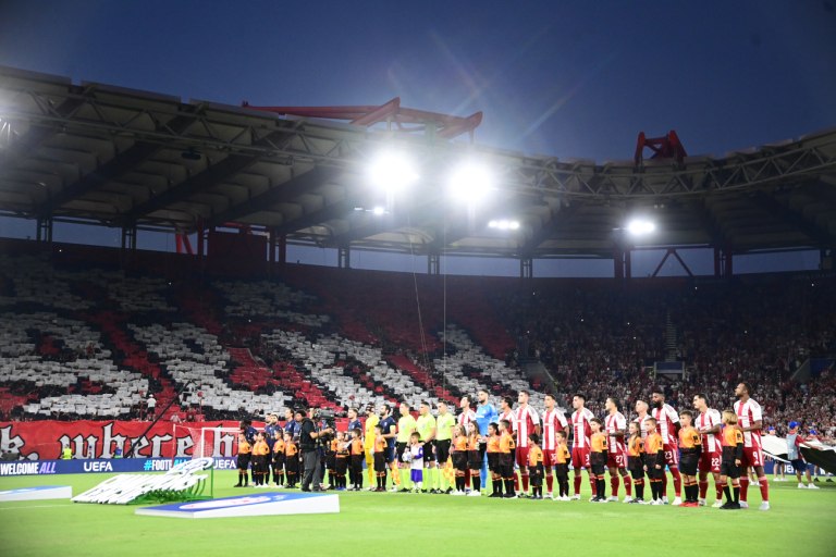 Εντυπωσιακό κορεό στο