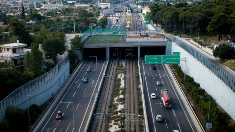 Κυκλοφοριακές ρυθμίσεις στην Αττική Οδό στον κόμβο Φυλής  Πώς θα διεξάγεται η κυκλοφορία προς Αεροδρόμιο