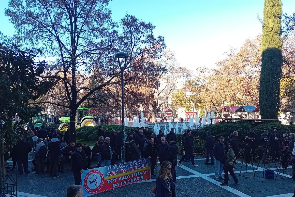 Άρχισε η δίκη με