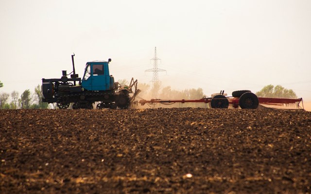 Μείωση 8% στις τιμές εκροών