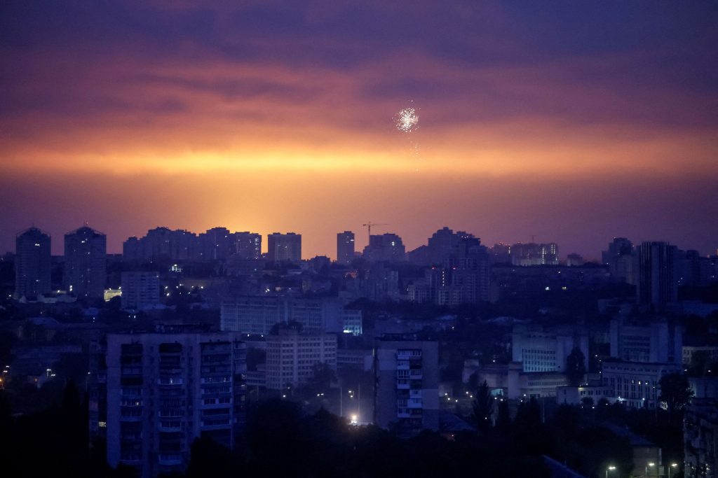 Ζελένσκι: Η Ρωσία εξαπέλυσε