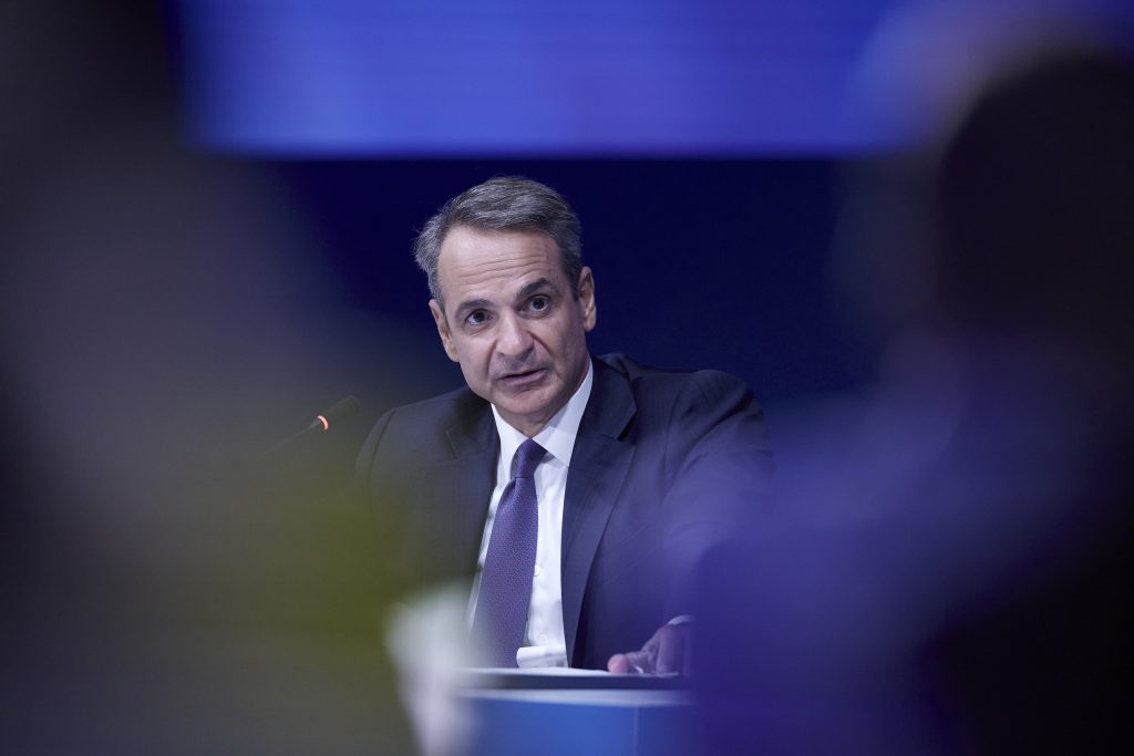 ΣΥΡΙΖΑ: Σε κάθε του