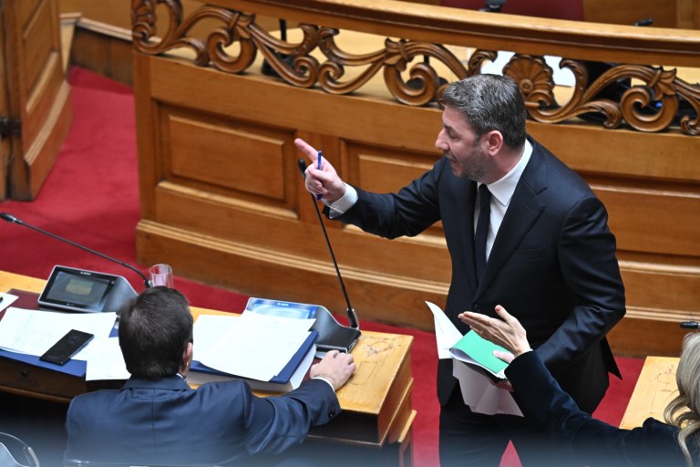 Ανδρουλάκης στον Λαζαρίδη: Με τις δικές μου πλάτες δεν πήρε κανείς ούτε ένα ευρώ  με τις δικές σας, κάποιοι πήραν εκατομμύρια