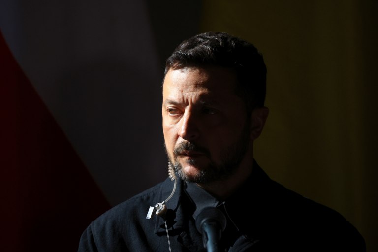 Ζελένσκι: Οι ΗΠΑ πιέζουν