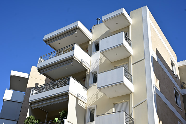 Μαρούσι: Πώς βρέθηκε στο κενό η 27χρονη  Νοσηλεύεται εκτός κινδύνου