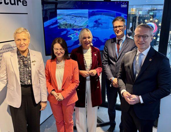 Data4: Συμμετοχή στην