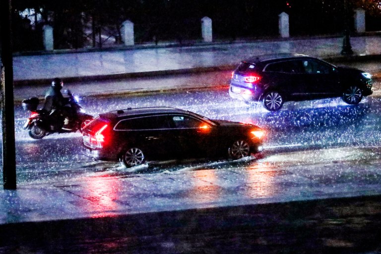 Κακοκαιρία Byron: Ήχησε το 112