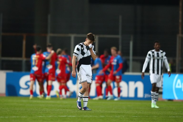 Βόλος  ΠΑΟΚ 2-1: Ήττα  σοκ στο Πανθεσσαλικό για τους Ασπρόμαυρους