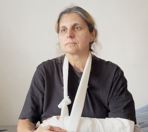 Βορίζια: Μας απειλούν με χειροβομβίδες αλλά εμείς θα γυρίσουμε στα σπίτια μας  Τι λέει στο in η αδερφή της 56χρονης