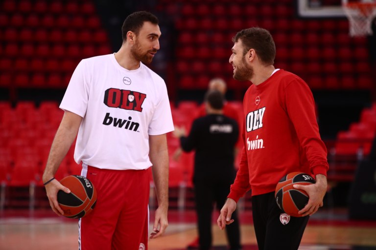 Βεζένκοφ και Μιλουτίνοφ