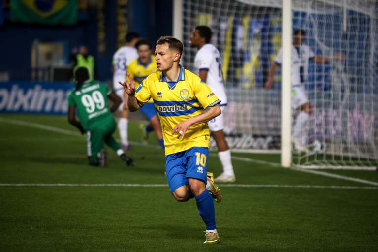 Παναιτωλικός  Κηφισιά 2-1: Νίκη δώρο στο εαυτό του για τον ένα αιώνα ζωής!